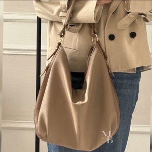 کیف دوشی زنانه مدل آراز