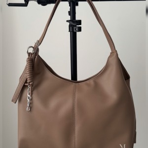 کیف دستی و دوشی مدل کاچیلا