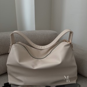 کیف دوشی زنانه مدل ویوان