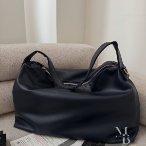 کیف دوشی زنانه مدل ویوان