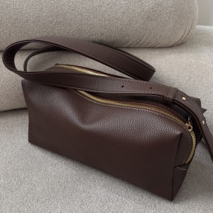 کیف دوشی زنانه مدل سیکا