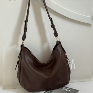 کیف دوشی زنانه مدل آوین