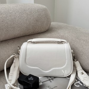 کیف دستی و دوشی دخترانه مدل لیما