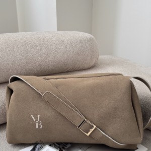 کیف دوشی زنانه مدل هیدل