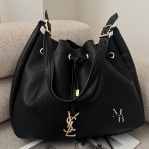 کیف  دوشی زنانه مدل آریو