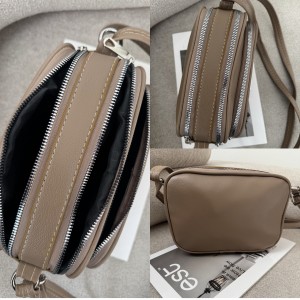 کیف دوشی زنانه مدل ایوا