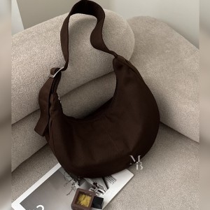 کیف دوشی زنانه مدل دلوی