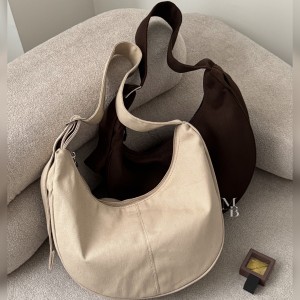 کیف دوشی زنانه مدل دلوی