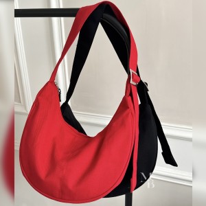 کیف دوشی زنانه مدل دلوی