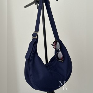 کیف دوشی زنانه مدل دلوی