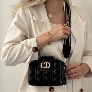 کیف  دوشی دخترانه مدل لیا