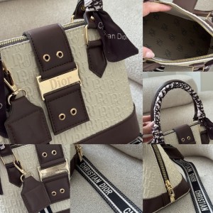 کیف  دستی و دوشی زنانه مدل شارمین