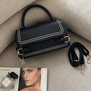 کیف دستی و دوشی دخترانه مدل مهسان