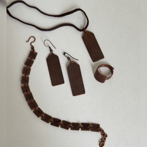 نیم ست نیلان