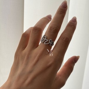 انگشتر  لاو