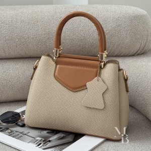 کیف دستی و  دوشی دخترانه مدل  ماهلین