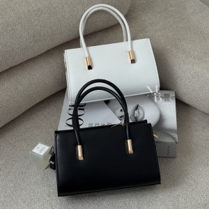 کیف دستی و دوشی دخترانه مدل ورسا