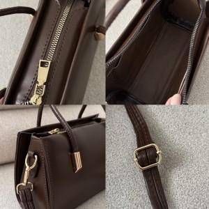 کیف دستی و دوشی دخترانه مدل ورسا