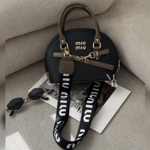 کیف دستی و‌دوشی مدل همتا