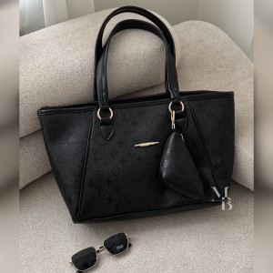 کیف دستی دوشی زنانه مدل واندر
