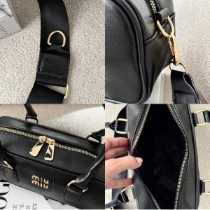 کیف  دستی ودوشی زنانه مدل شرمین