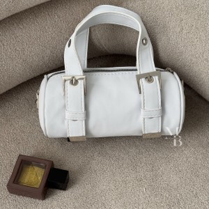 کیف  دوشی  دخترانه مدل   دنیلا