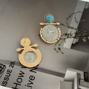 گوشواره  موآنا