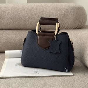 کیف دستی و  دوشی دخترانه مدل سویل