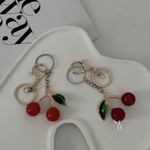 چارم بگ  و جا سوئیچی آلبالو