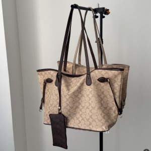 کیف دستی دوشی زنانه مدل آتیسا