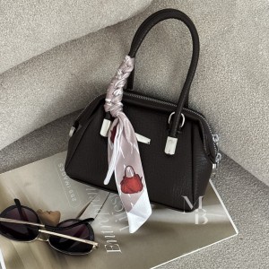 کیف  دستی و دوشی  زنانه مدل کیجا