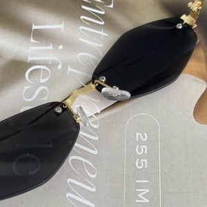 عینک آفتابی مدل  زلیاژ
