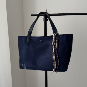 کیف دوشی زنانه مدل بالیو