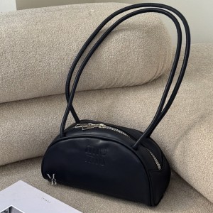کیف دستی و‌دوشی زنانه مدل کوین