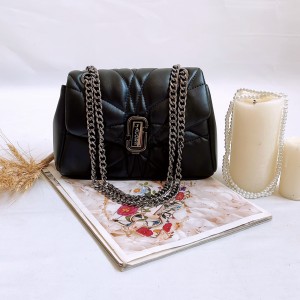 کیف پاسپورتی دوشی  جاکوبس