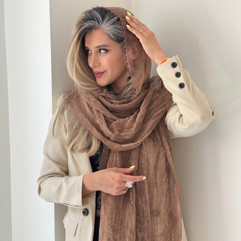 شال دور ریش موکا