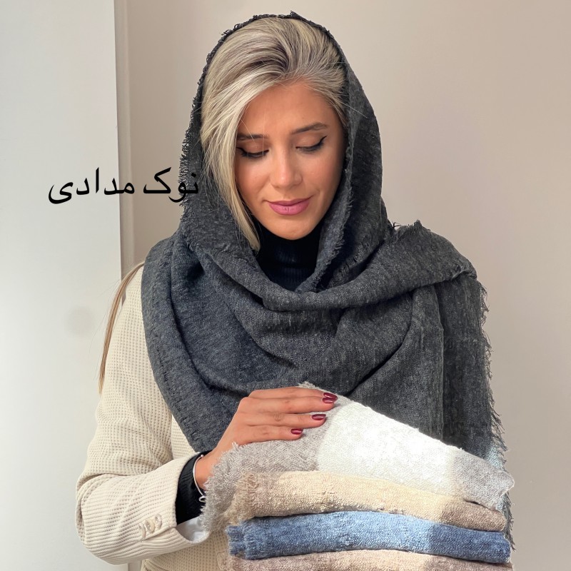 شال برفکی آیهان