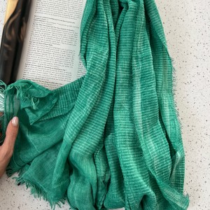 شال نخی دور ریش