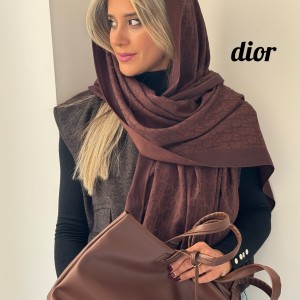 شال پاییزه مارکدار