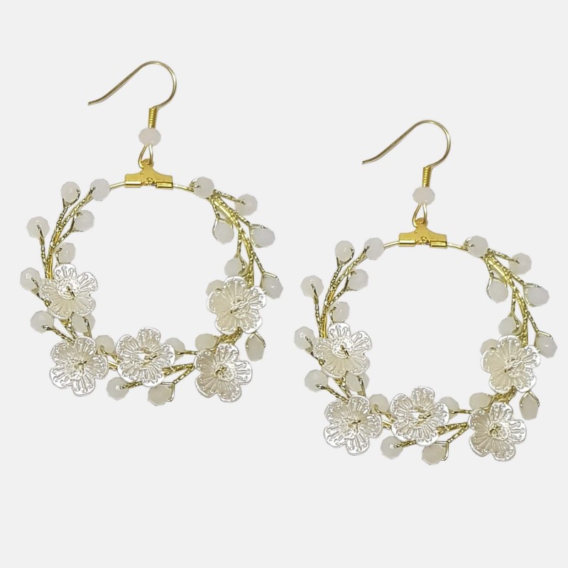 گوشواره حلقه ای کریستال و گل سفید مدل ERGTL