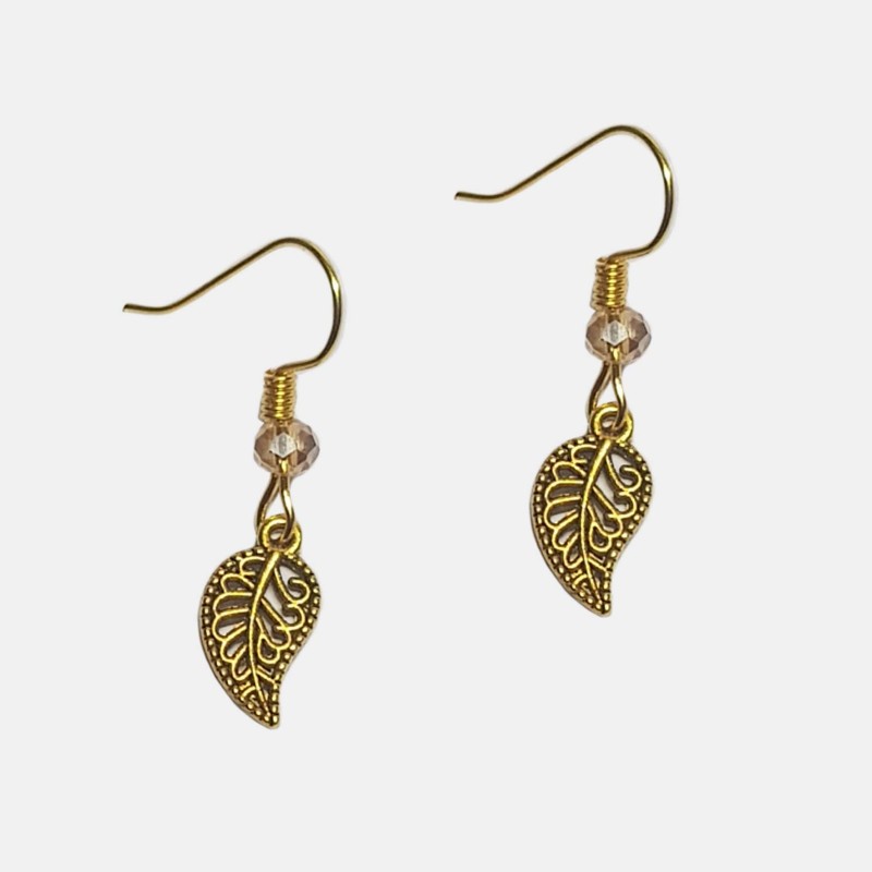 گوشواره آویزی طرح برگ طلایی و کریستال مدل ERBGM