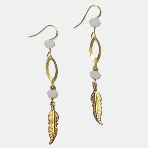 گوشواره فانتزی طرح برگ طلایی مدل FTU