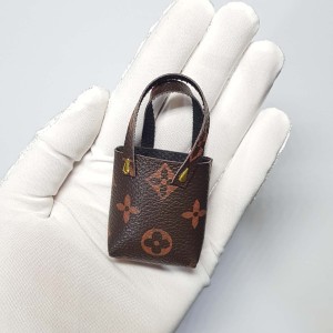 اکسسوری عروسک باربی | کیف مینیاتوری ماه فام