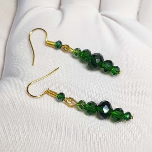گوشواره کریستال سبز مدل 3Green ماه فام