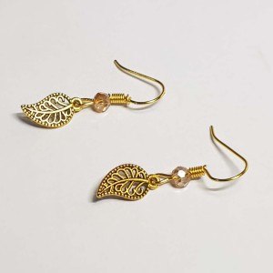 گوشواره آویزی طرح برگ طلایی و کریستال مدل ERBGM ماه فام