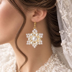 گوشواره مرواریدی طرح ستاره مدل ERMRVSTR