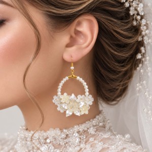 گوشواره حلقه ای گل سفید مدل  goll1