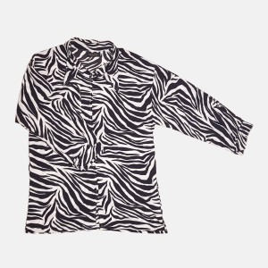 مانتو مشکی و سفید زبرا مدل MNTZBR دایاناکالکشن