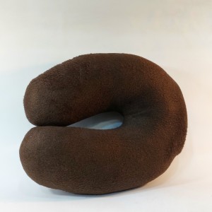 بالشت دور گردن الیافی