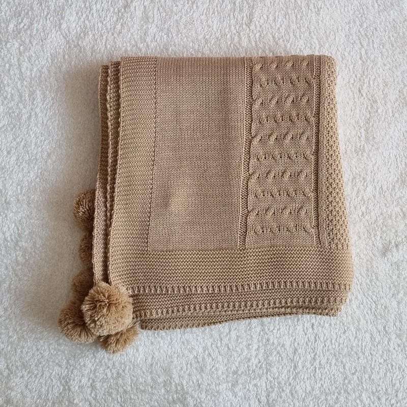 پتو بدون خز وبدون کلاه رنگ نسکافه ای